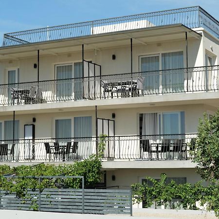 Apartmani Dalmacjia Гребастика Экстерьер фото