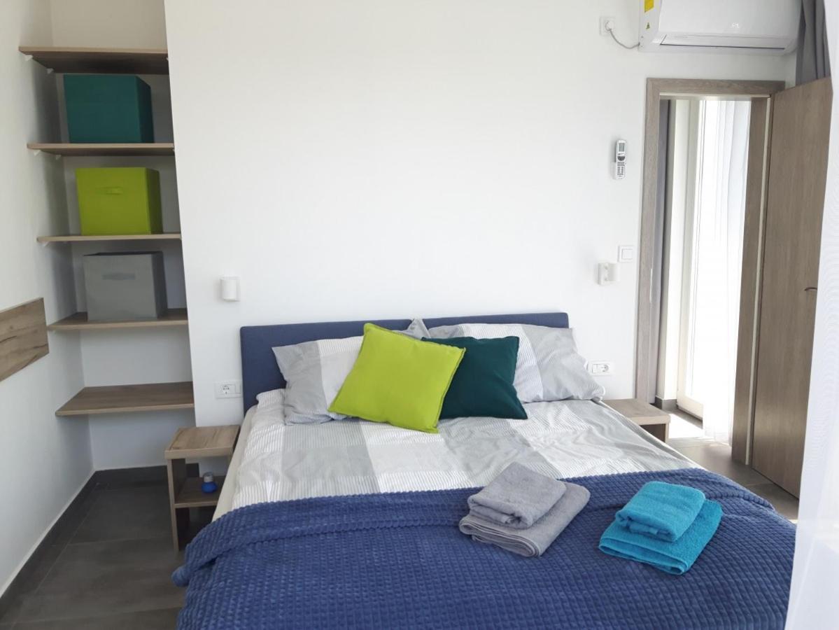 Apartmani Dalmacjia Гребастика Экстерьер фото