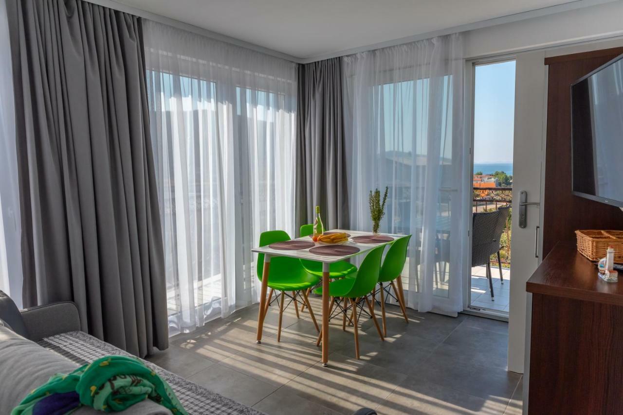 Apartmani Dalmacjia Гребастика Экстерьер фото
