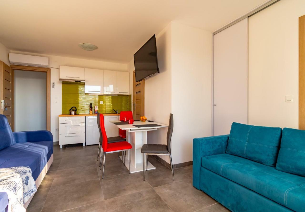 Apartmani Dalmacjia Гребастика Экстерьер фото