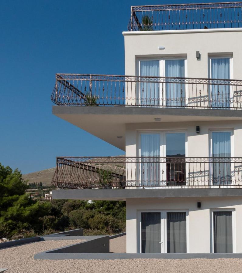 Apartmani Dalmacjia Гребастика Экстерьер фото